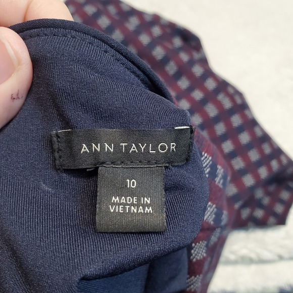 Capsule - Picture 8 of 9